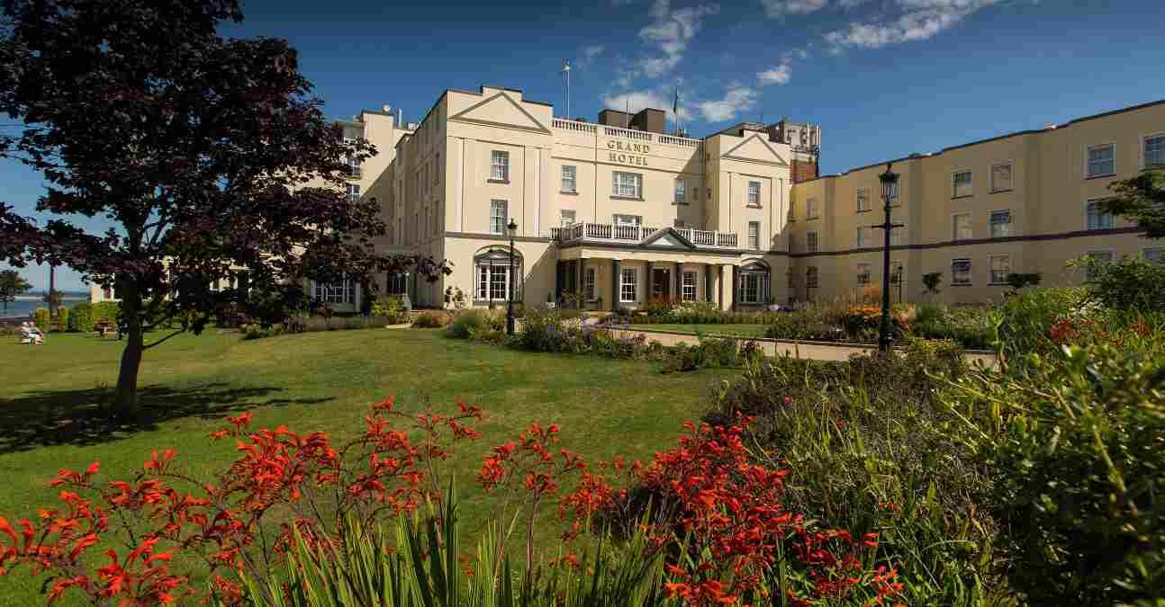 Hotel The Grand Malahide Buitenkant foto